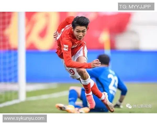 广州网球队战术引发热议球迷与专家各执己见的背后故事 广州网球队战术引发热议球迷与专家各执己见的背后故事